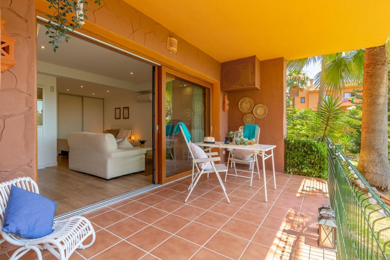 Garden Suite Beach & Relax Sitio de Calahonda Ngoại thất bức ảnh
